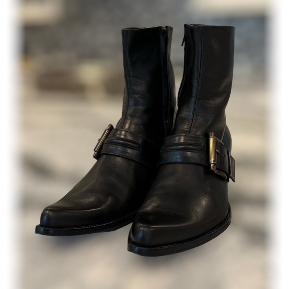 Vicini Other - Vicini Italian Leather Ankle Boots. Size 12